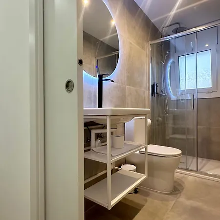 Sea Views Sanatori Deluxe, Barcelona Apartamento *